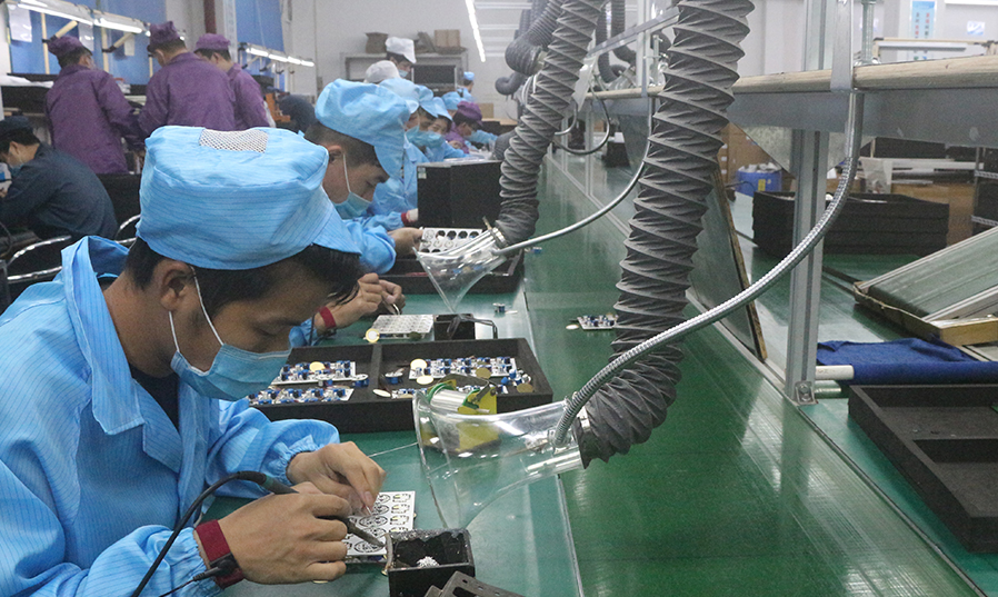 pcba贴片加工流程，贴片加工深圳，深圳加工贴片，龙岗贴片加工厂，宝安贴片加工厂，深圳贴片厂加工